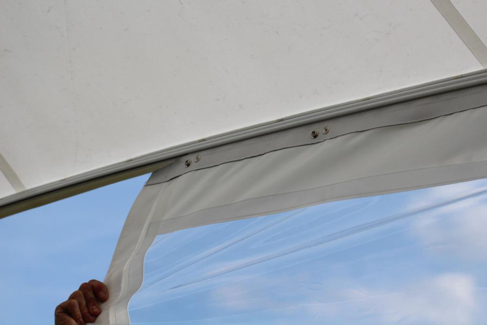 Sailcloth rail voor zijwand