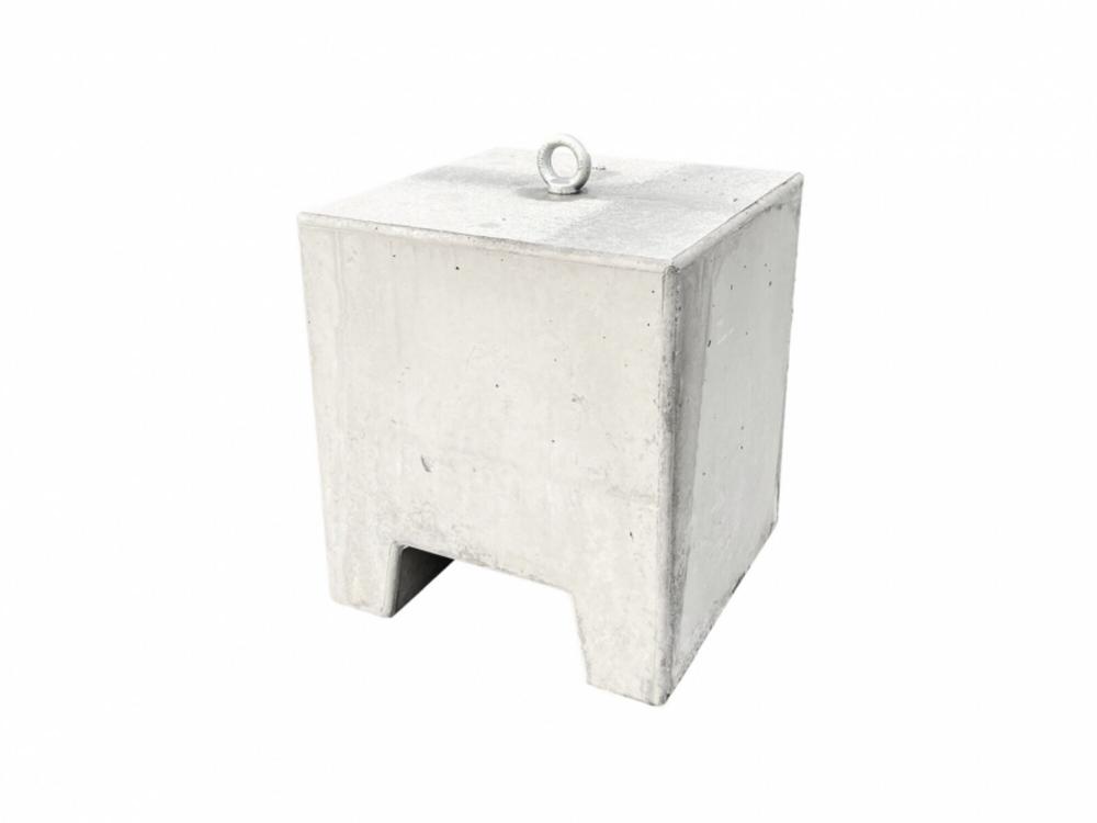 Concrete block - 145 kg (with one eye bolt)