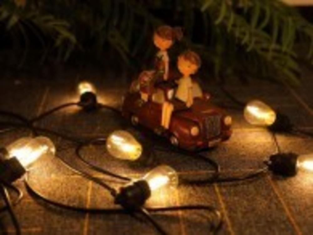 Føro Vintage guirlande lumineuse blanc chaud - set de 10 mètres avec 20 ampoules LED en plastique