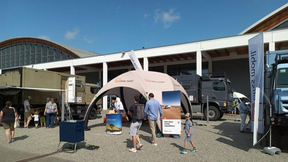Inflatable tent Zodiac - 6x6m  - Red frame - Print roof