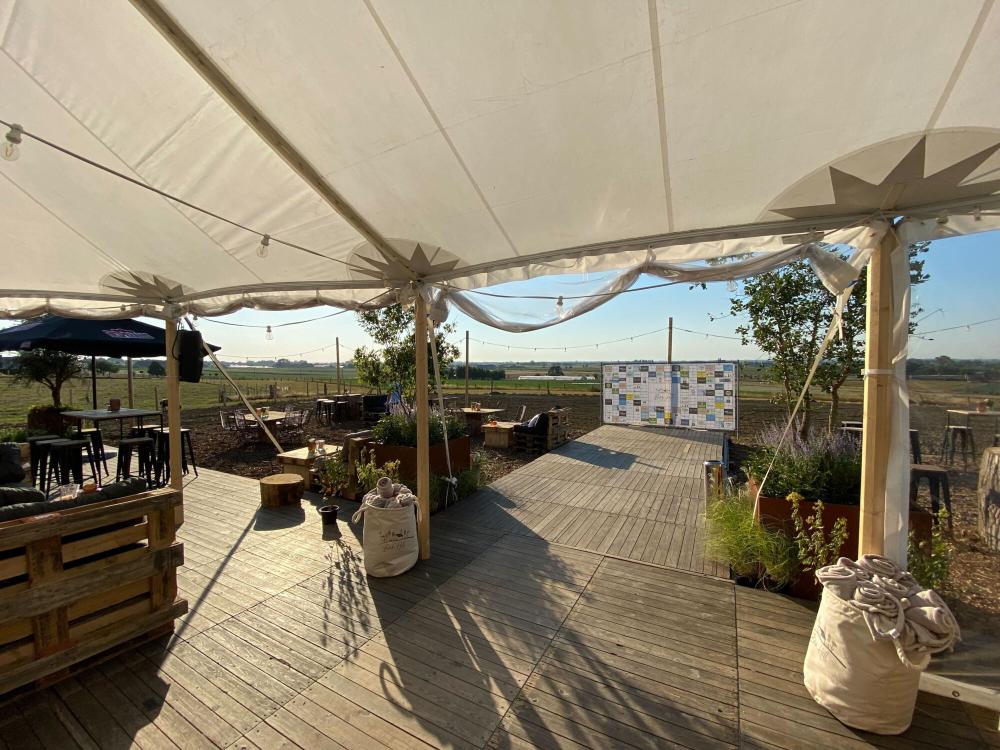 Sailcloth tent 10X28m - Passage height 2,44m