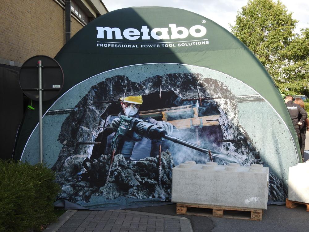 Tente gonflable Globe - 4x4m Structure noir - Toit imprimé